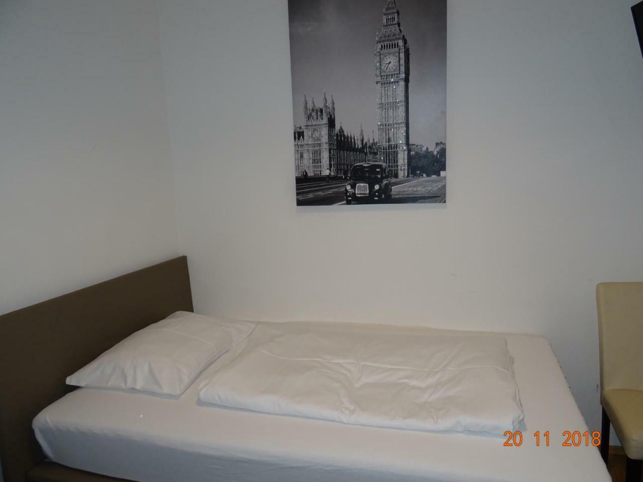 Hotel-Restaurant Zum Donaueck เมาท์เฮาเซน ภายนอก รูปภาพ