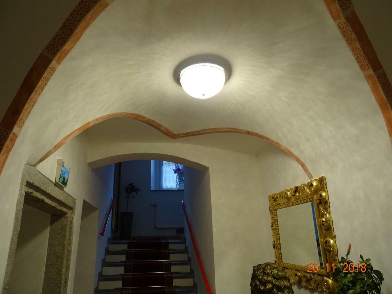 Hotel-Restaurant Zum Donaueck เมาท์เฮาเซน ภายนอก รูปภาพ