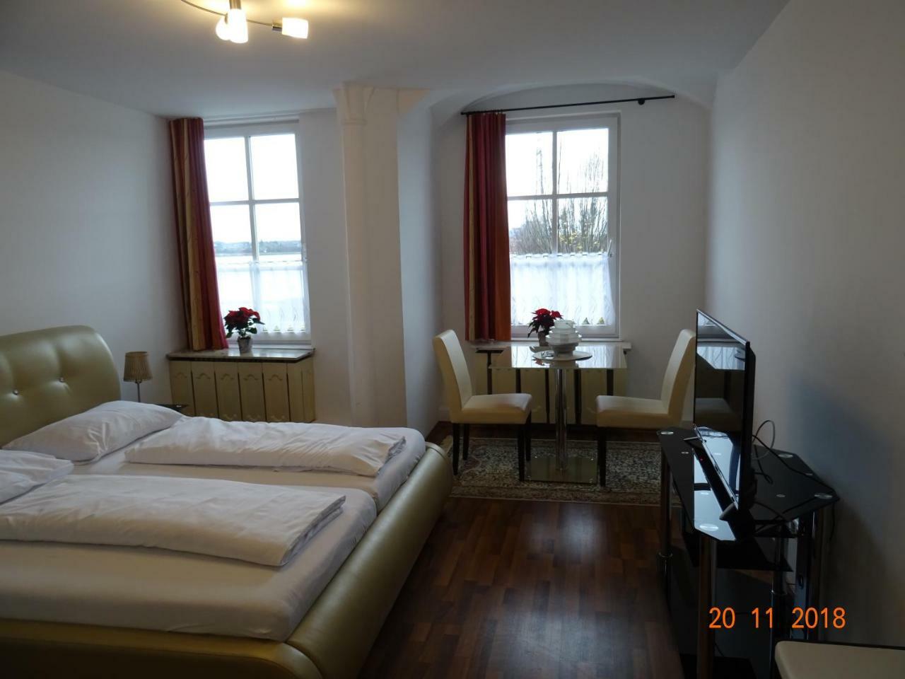 Hotel-Restaurant Zum Donaueck เมาท์เฮาเซน ภายนอก รูปภาพ